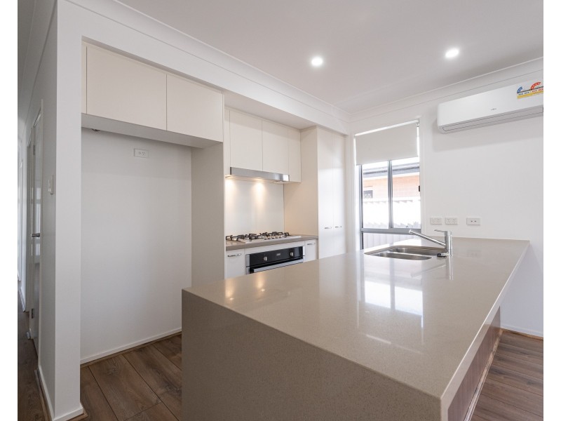 2 Cain Ave, Gregory Hills NSW 2557