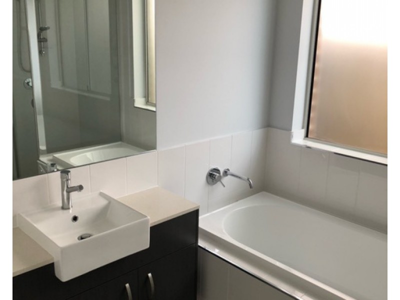 34 Air League Ave, Leppington NSW 2179