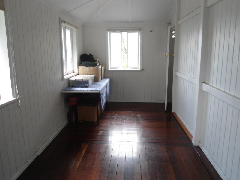 Walkervale QLD 4670