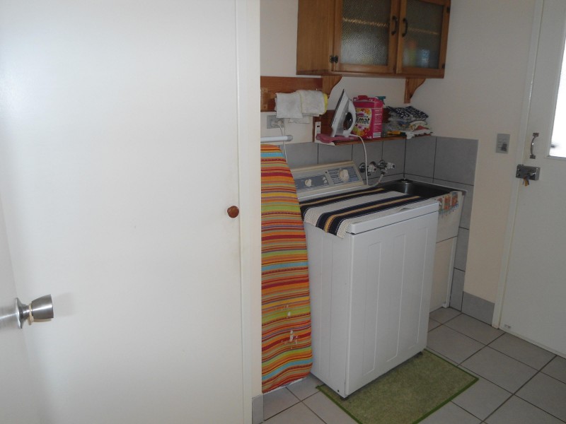 Avenell Heights QLD 4670