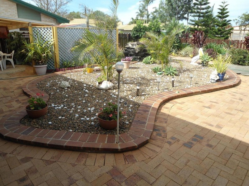 Avenell Heights QLD 4670