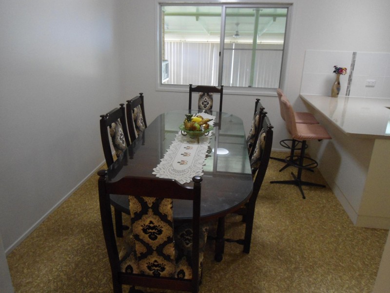 94 Boundary St, Walkervale QLD 4670