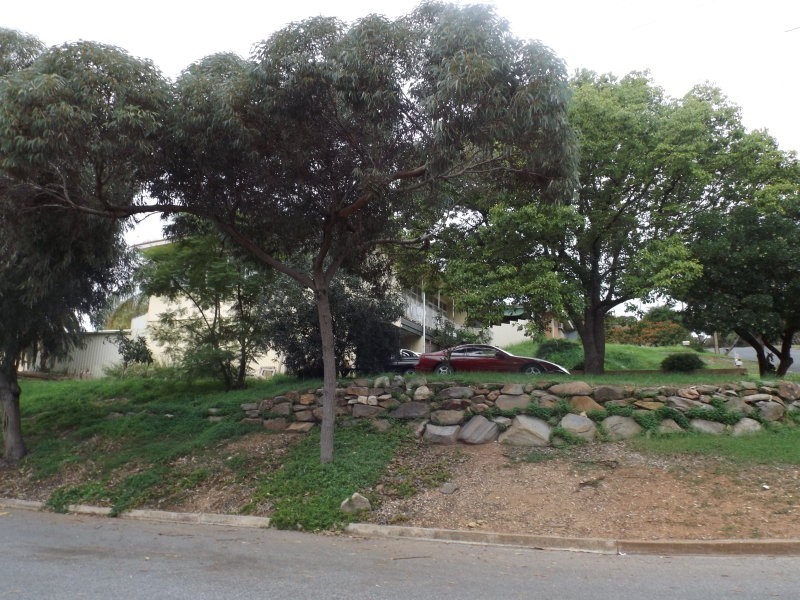 22 Julie Road, Para Hills SA 5096