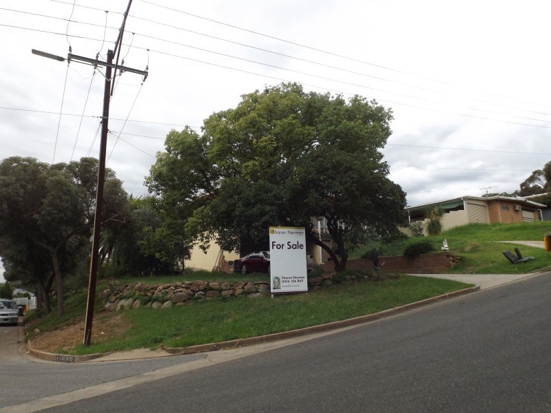 22 Julie Road, Para Hills SA 5096