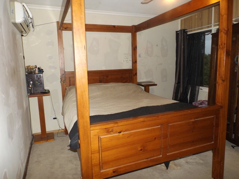 22 Julie Road, Para Hills SA 5096
