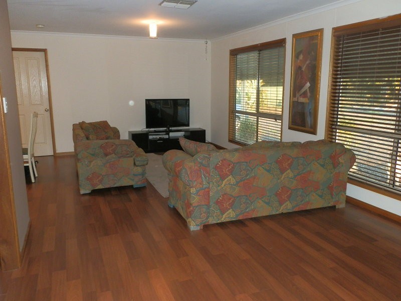 15 Artesian Road, Two Wells SA 5501
