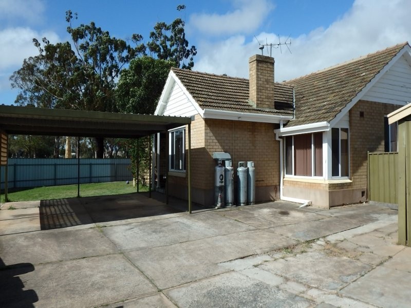 23 Goodman Road, Elizabeth South SA 5112