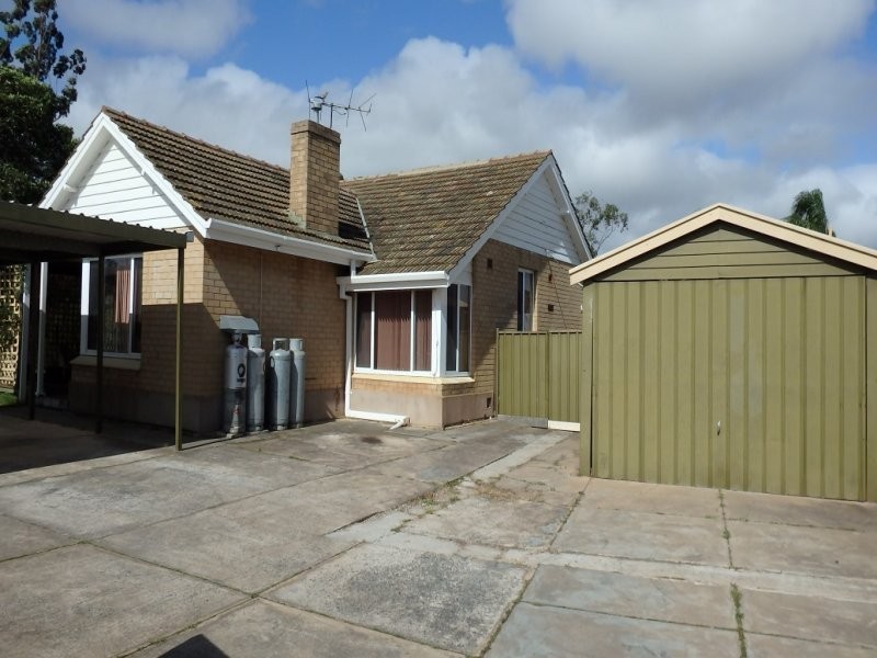 23 Goodman Road, Elizabeth South SA 5112