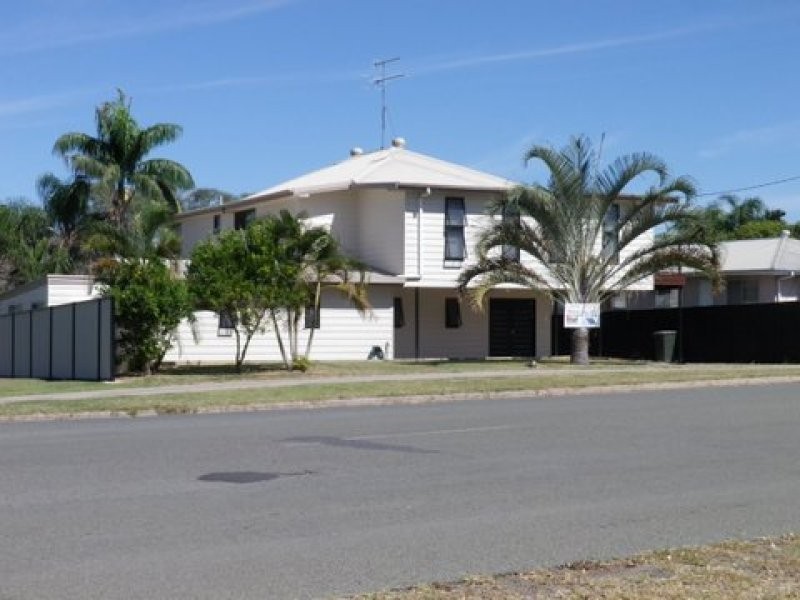 1 Gillespie Street, Moura QLD 4718