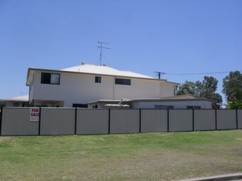 1 Gillespie Street, Moura QLD 4718
