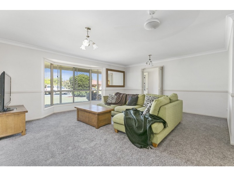 6 SERENA COURT, Birkdale QLD 4159