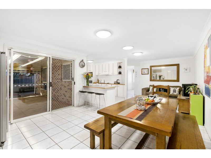 6 SERENA COURT, Birkdale QLD 4159