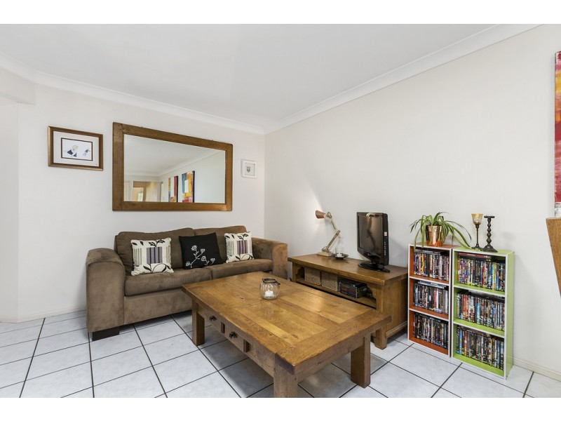 6 SERENA COURT, Birkdale QLD 4159