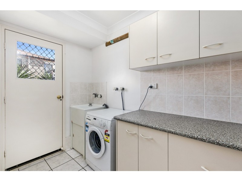 6 SERENA COURT, Birkdale QLD 4159