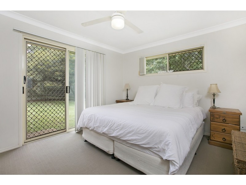 25 HILLIARDS PARK DRIVE, Wellington Point QLD 4160