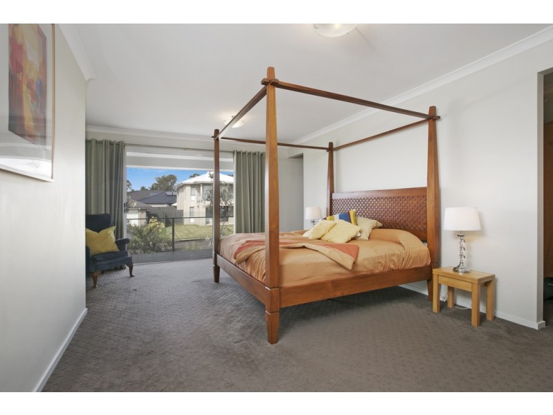 19 Hoskins Drive, Wellington Point QLD 4160