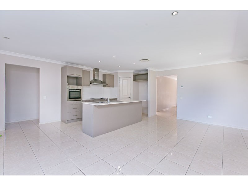 7a Delancy Street, Cleveland QLD 4163