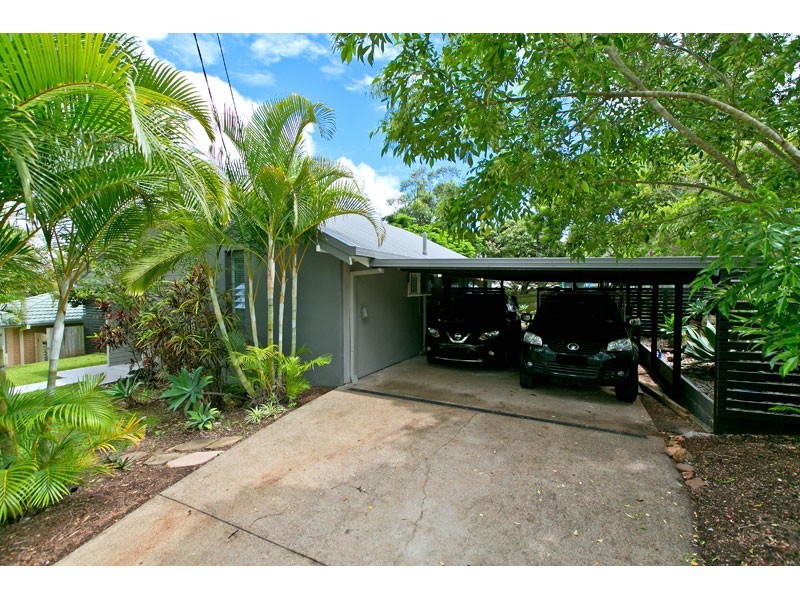 24 Sandpiper Street, Wellington Point QLD 4160