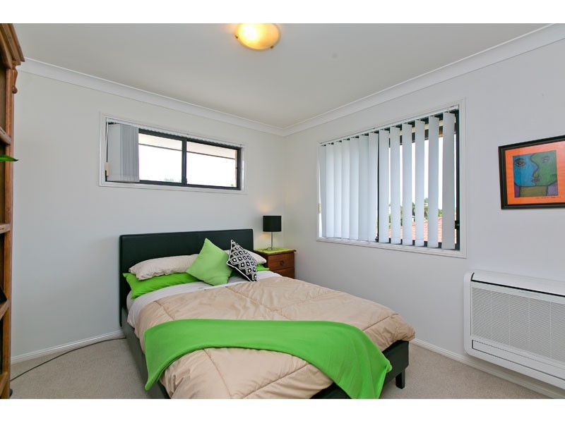 18 PLANTATION PLACE, Wellington Point QLD 4160