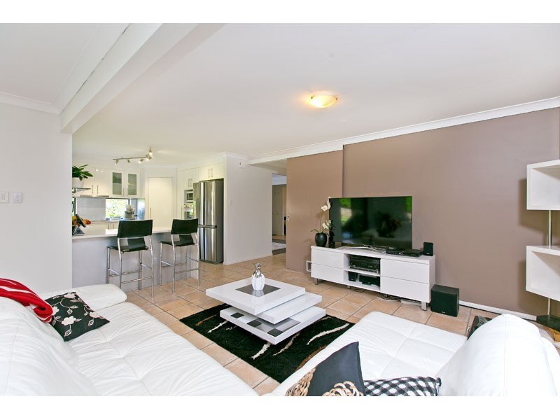 18 PLANTATION PLACE, Wellington Point QLD 4160
