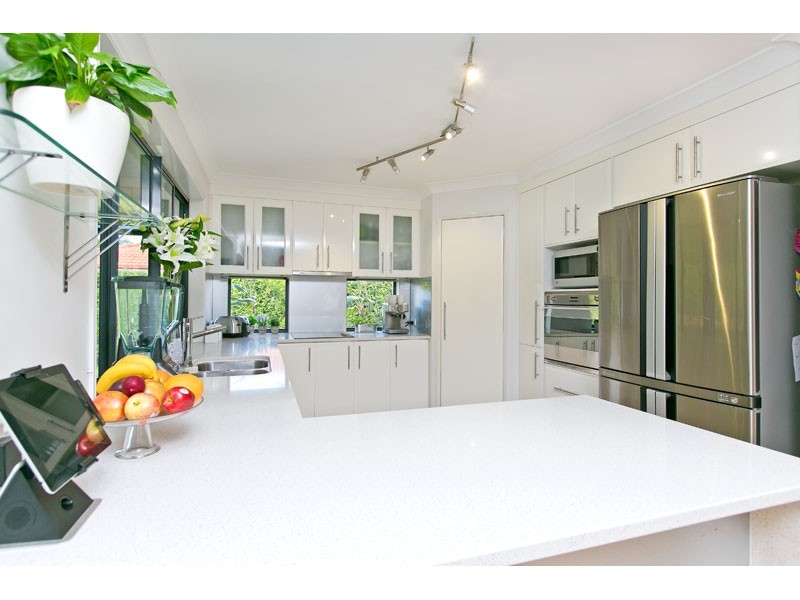 18 PLANTATION PLACE, Wellington Point QLD 4160