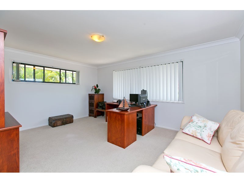 18 PLANTATION PLACE, Wellington Point QLD 4160