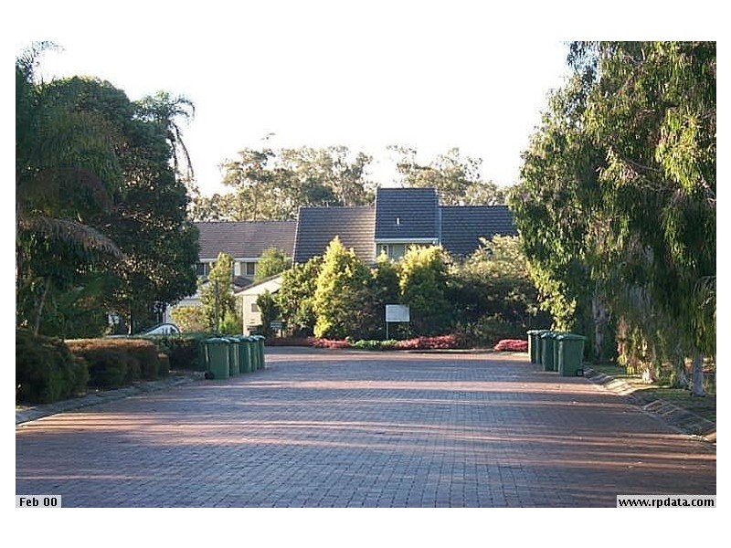 42/14 Kensington Place, Birkdale QLD 4159