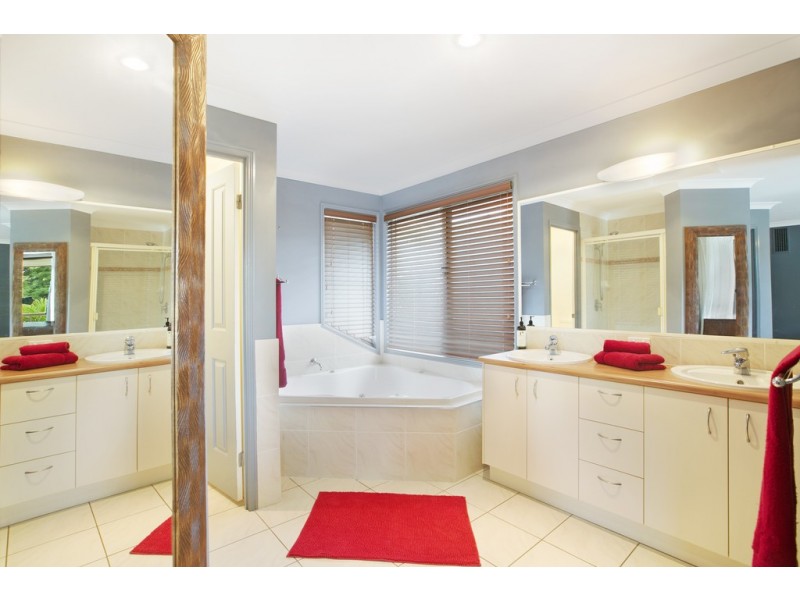 581 Main Road, Wellington Point QLD 4160