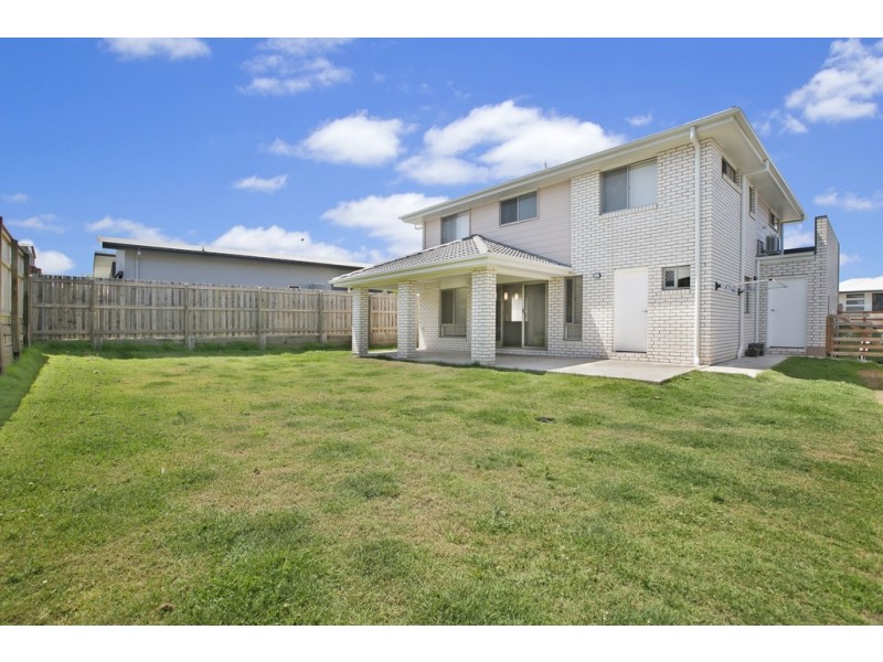 100 Spurs Drive, Wellington Point QLD 4160
