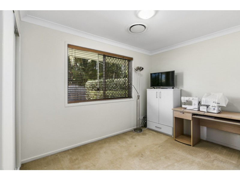 17 Carinyan Drive, Birkdale QLD 4159