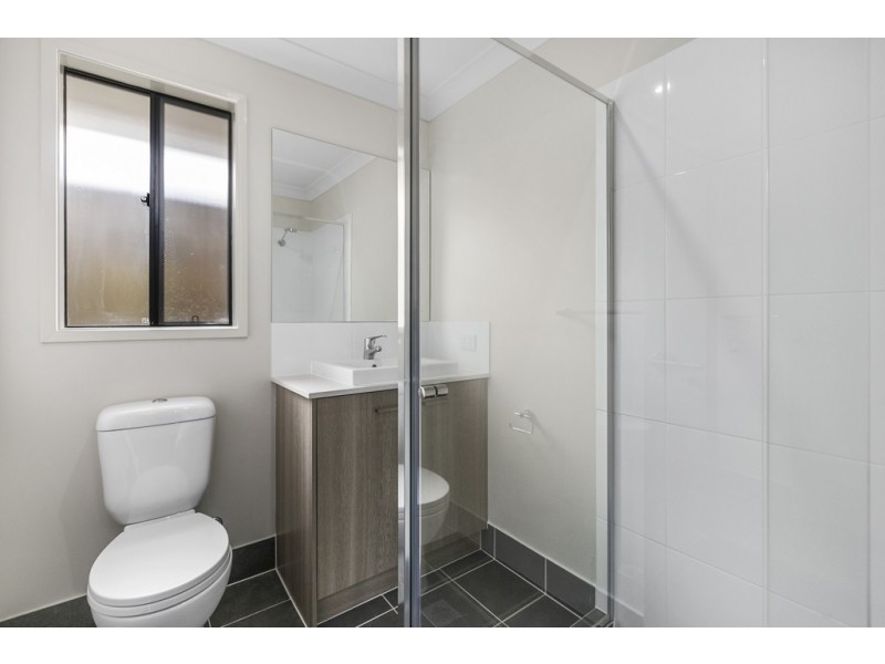 61 Starkey Street, Wellington Point QLD 4160