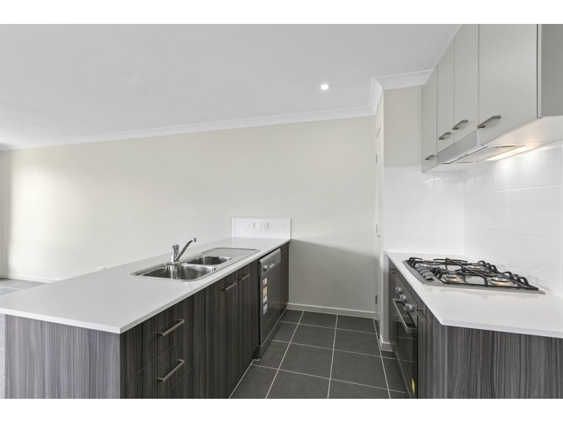 61 Starkey Street, Wellington Point QLD 4160