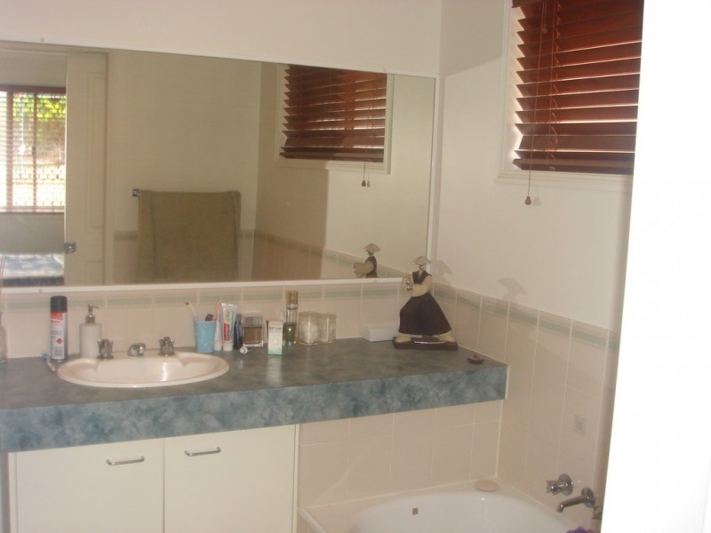 38 Duncan Street, Wellington Point QLD 4160