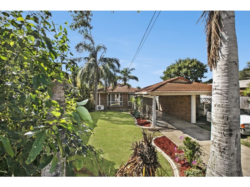 11 Thomas, Birkdale QLD 4159