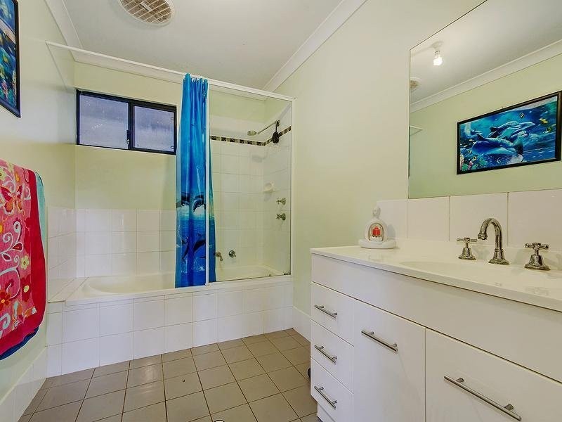 64 Manning Rd, Hopeland WA 6125