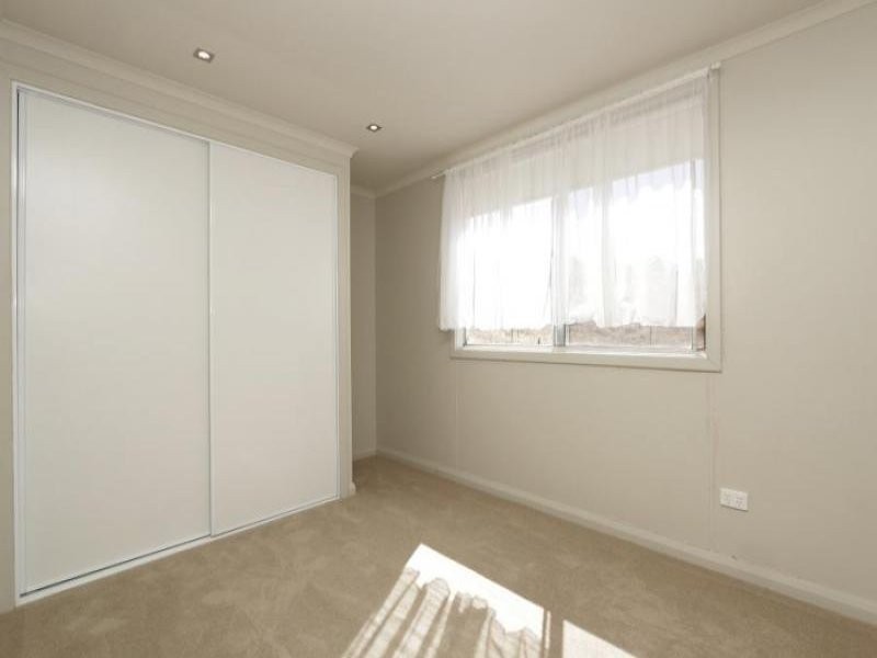 10 Dunmall Dr, Wandering WA 6308