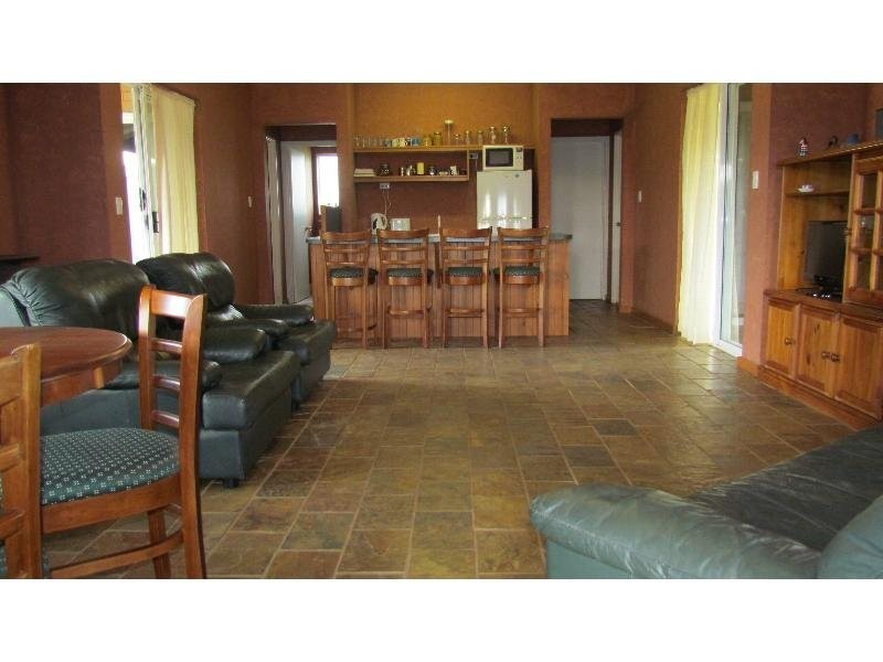 237 Lowlands Rd, Mardella WA 6125