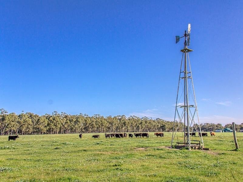 71 Utley Rd, Serpentine WA 6125