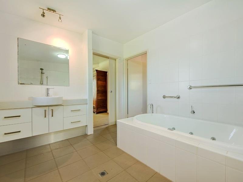 123 Pruden Road, Whitby WA 6123