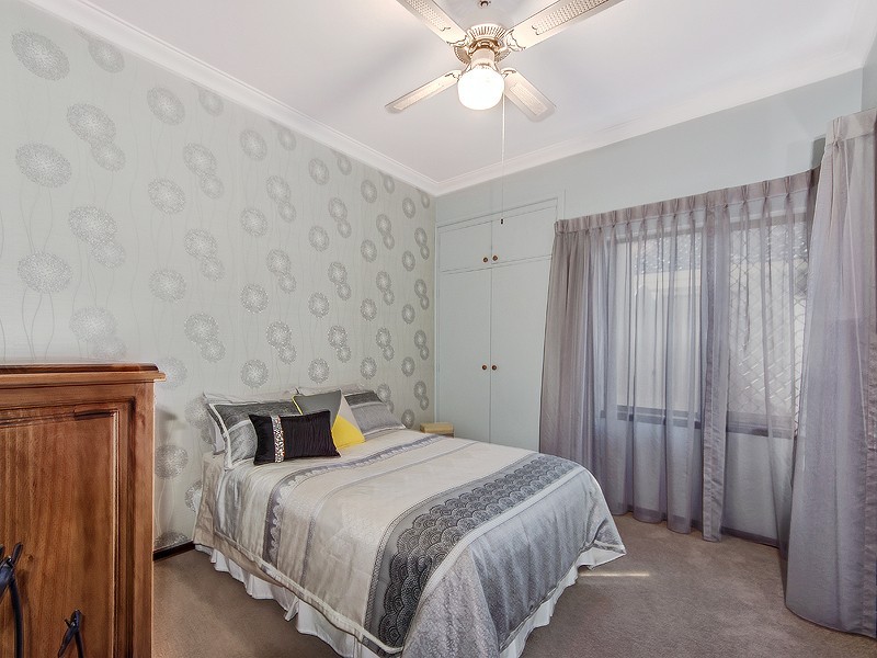 31 Onyx Road, Mount Richon WA 6112