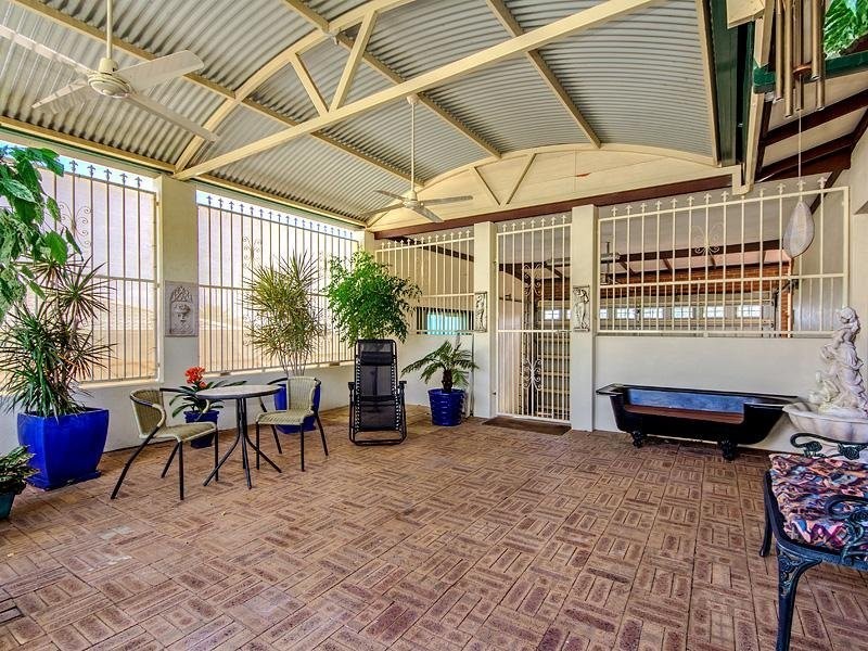 31 Onyx Road, Mount Richon WA 6112