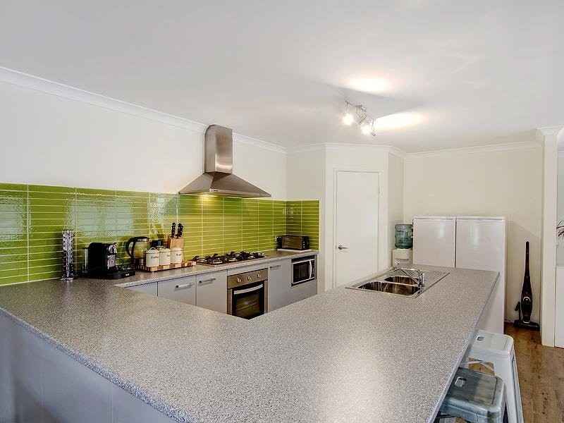 76 Mead St, Byford WA 6122