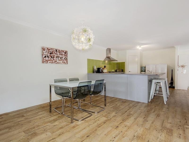 76 Mead St, Byford WA 6122