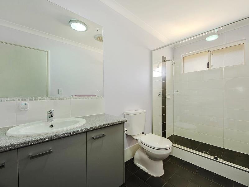 76 Mead St, Byford WA 6122