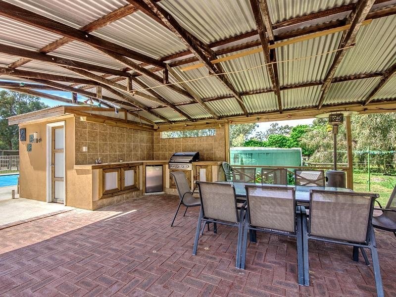 53 Craghill Way, Oakford WA 6121