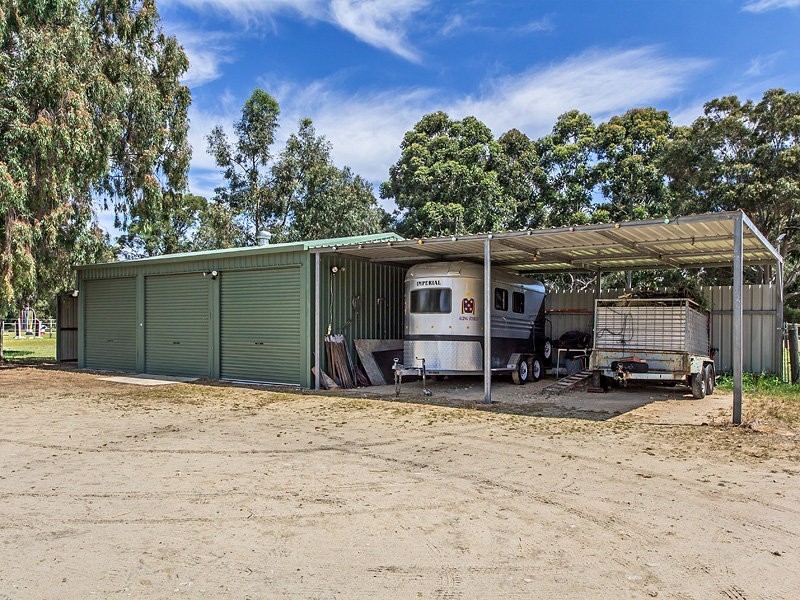 53 Craghill Way, Oakford WA 6121