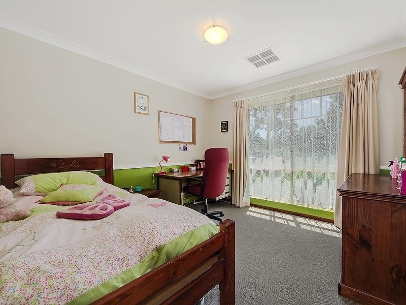 53 Walters Road, Byford WA 6122