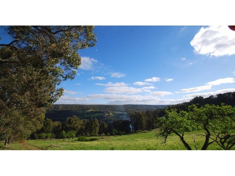 26 Hawkstone Road, Roleystone WA 6111