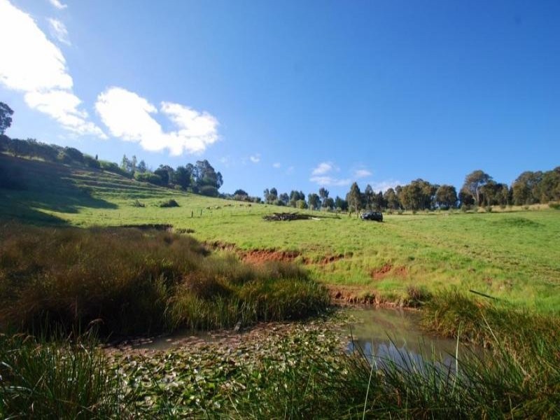 26 Hawkstone Road, Roleystone WA 6111