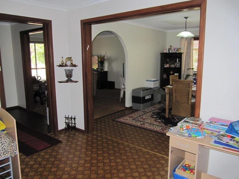 12 Trotman Avenue, Newman WA 6753